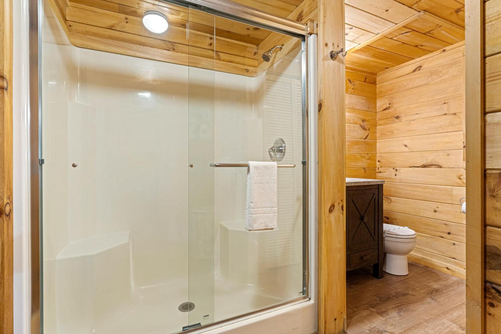 Bigfoot Bluff Villa Hood Екстериор снимка